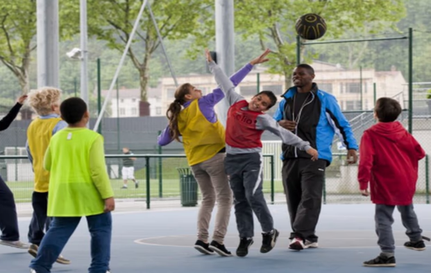 Enfants Sport Ville Ballon Extérieur
