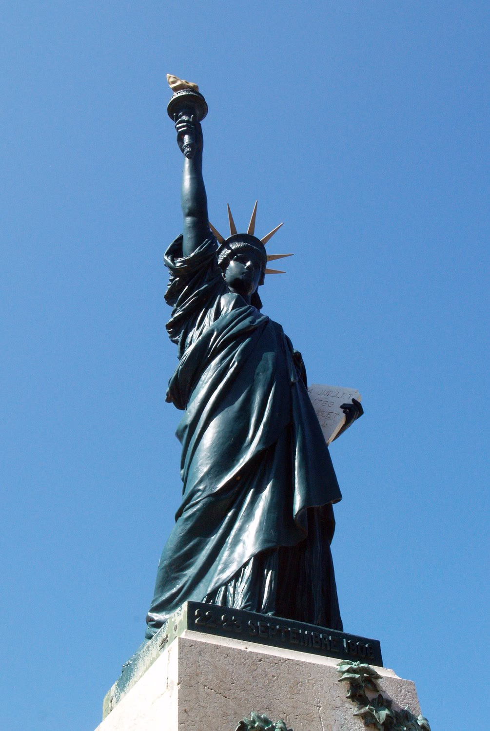 Statue Liberté Roybon Isère